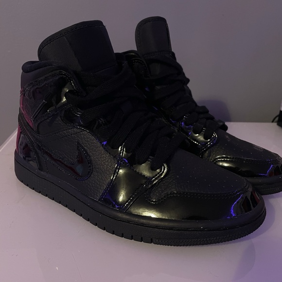 black jordan 1 - Picture 4 of 9